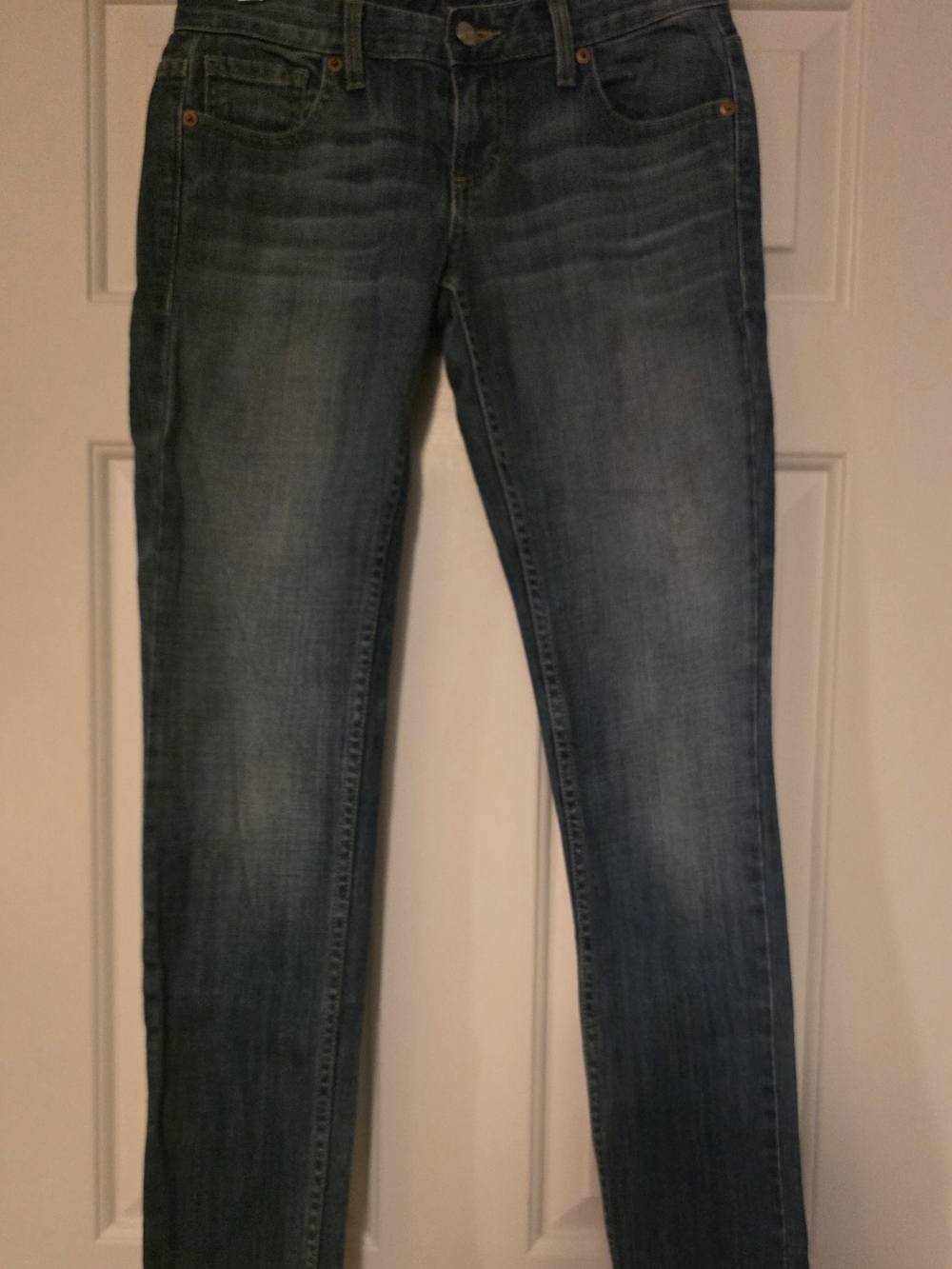 Armani Exchange Armani Exchange J11 Skinny, Low Rise Women's Jean